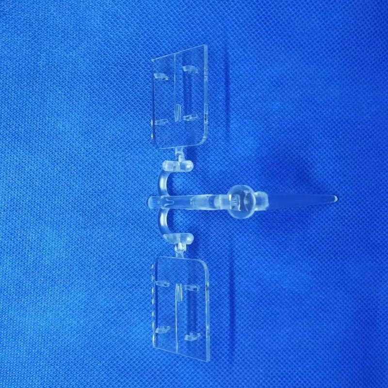 Clear plastic molding part