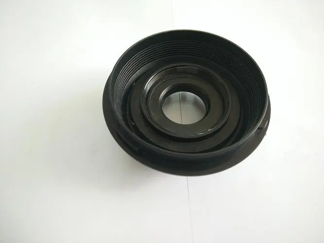 Thread molding plastic part